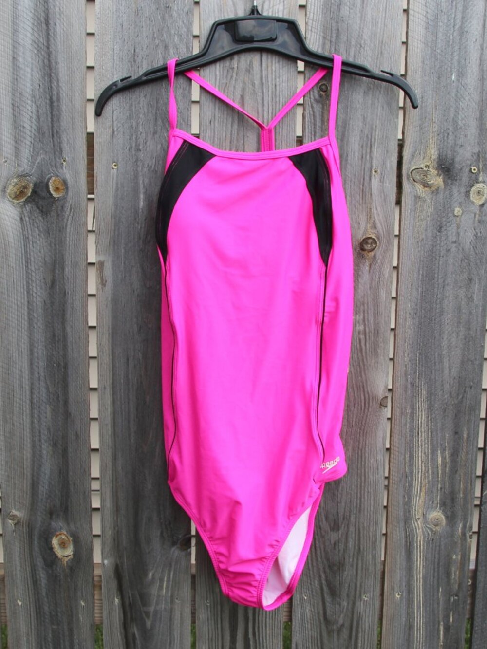Speedo Electric Pink One Piece Swimsuit Size 16 Clip Back Fitness NWT